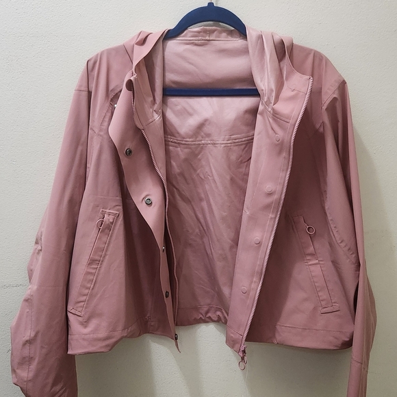 New Fabletics Erika Cropped Lightweight Hooded Jacket, Sz XL, NWT - Picture 4 of 12